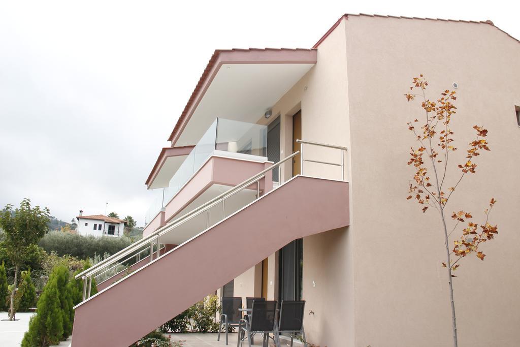 Polychrono Apartments المظهر الخارجي الصورة