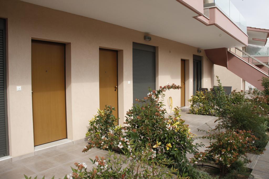 Polychrono Apartments المظهر الخارجي الصورة