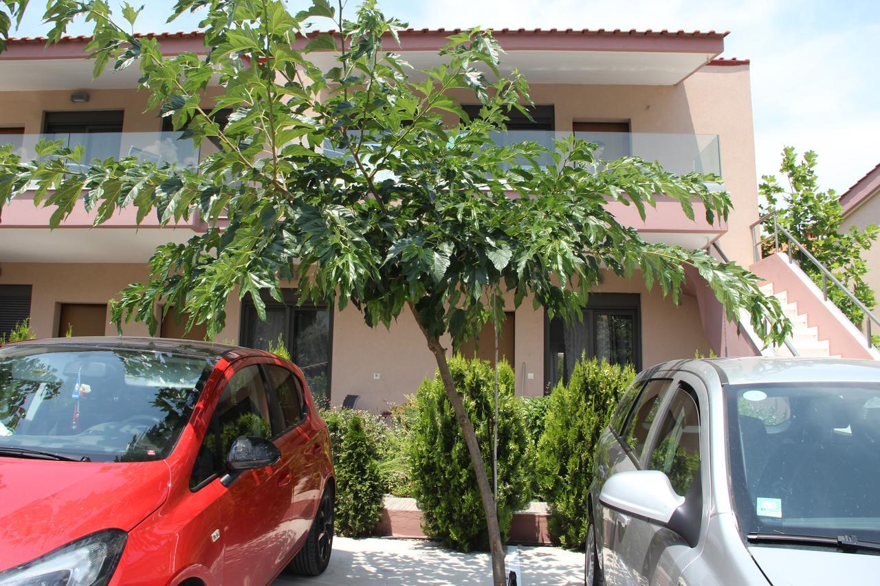 Polychrono Apartments المظهر الخارجي الصورة